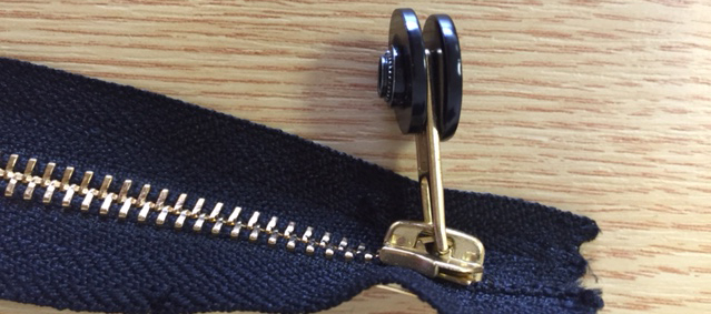 magnetic zip