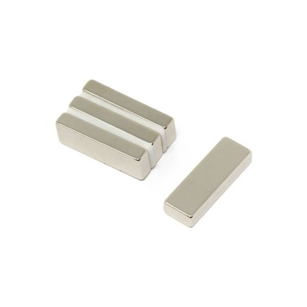 30 x 10 x 5mm dicker N42-Neodym-Magnet – 8,1kg Zugkraft